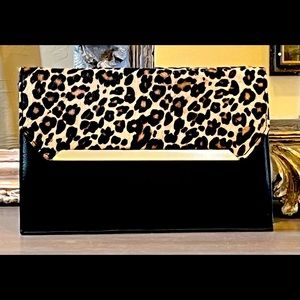 Silpada Zaharia envelope or shoulder bag. Leather w/ cowhide leopard trim. EUC